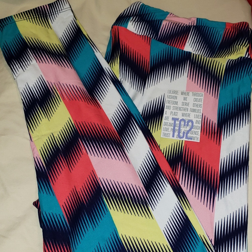 LULAROE TC2 LEGGINGS